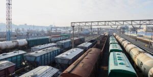 «Укрзалізниця» начала национализацию 15 тысяч российских вагонов