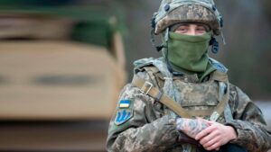 Помочь украинским защитникам может каждый: реквизиты