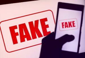 Не ведитесь на фейки: рашисты угрожают жителям Украины уголовным делом за пособничество нацизму