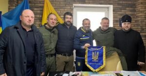 На клубной базе СК “Днепр-1” разместят эвакуированных детей
