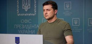 «Мы все встали к оружию, став большой армией»: Зеленский выступил перед парламентом Британии