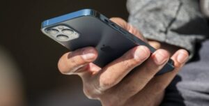 В Украине заработало приложение “ТиХто”, помогающее проверять подозрительных людей