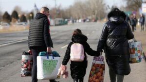 “Люди приезжают, приходят в себя и перемещаются дальше”: Борис Филатов о транзитном хабе в Днепре