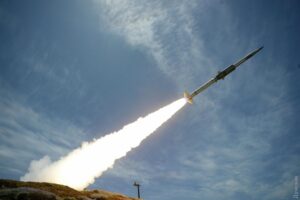 Трагічна ніч: внаслідок ракетного обстрілу Кривого Рогу є загиблий та поранені
