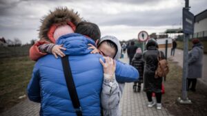В Днепре создали горячую линию для переселенцев