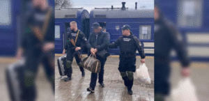 Житель Днепра отправлял девушек в сексуальное рабство за границу