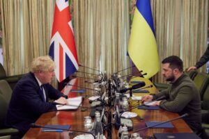 Джонсон предложил Зеленскому отказаться от ЕС и вступить в новый, альтернативный альянс – СМИ