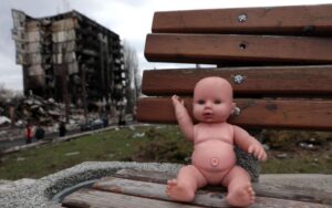 В больнице Днепра скончалась 11-летняя девочка из Луганской области