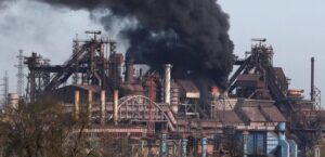 Много украинских летчиков погибли, пытаясь долететь до “Азовстали” для помощи военным