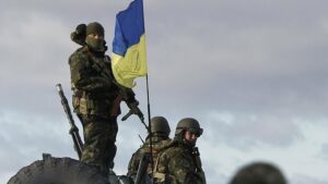 Жителей Днепра призвали помочь военным отремонтировать транспорт