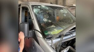 В Херсонской области под обстрел войск РФ попал автомобиль волонтеров, прибывших из Кривого Рога (Фото)