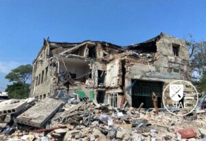 “Никакой техники ВСУ тут нет”: Борис Филатов посетил место ракетного удара в Днепре