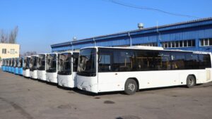 В Днепре несколько автобусов изменят свой маршрут