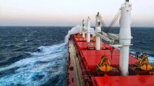 Уряд дозволив морякам виїжджати за кордон: умови
