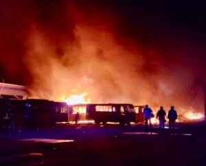 Рятувальники повідомили подробиці нічного ракетного удару по Дніпру та обстрілів області