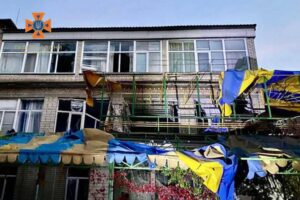 У ДСНС повідомили подробиці нічних обстрілів Дніпропетровщини