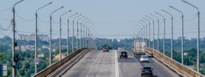 У Дніпрі відновили рух Південним мостом