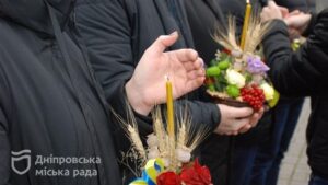 У Дніпрі вшанували пам’ять жертв Голодоморів