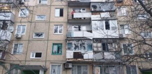 У поліції показали наслідки чергових обстрілів Дніпропетровщини зі ствольної артилерії та РСЗВ