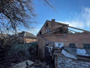 У поліції показали наслідки чергових нічних обстрілів Нікополя та Марганця