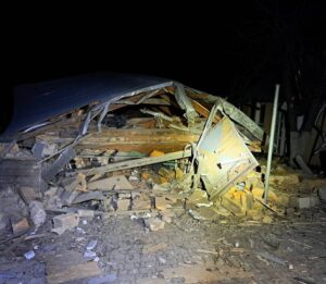 Понад 60 снарядів з «Градів» та важкої артилерії: в ОВА розповіли про масштаби руйнувань після ворожої атаки на Дніпропетровську область