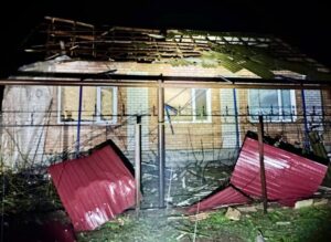 Окупанти знову били по Нікопольщині з РСЗВ та важкої артилерії: подробиці обстрілів