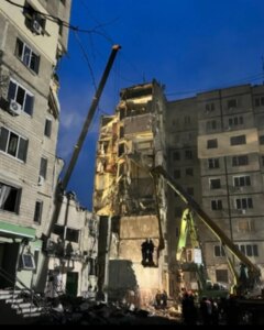 Ракетний удар по Дніпру 14 січня. Останні новини