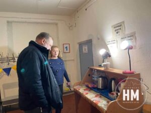 У Дніпрі розповіли про роботу пункту незламності на базі СШ №19: фото
