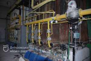 Комунальники Дніпра капітально ремонтують котли на теплових дільницях