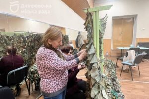 Після уроків допомагають Україні: волонтерська діяльність шкіл та садочків Дніпра