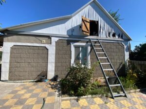 У поліції показали наслідки чергових обстрілів Дніпропетровщини