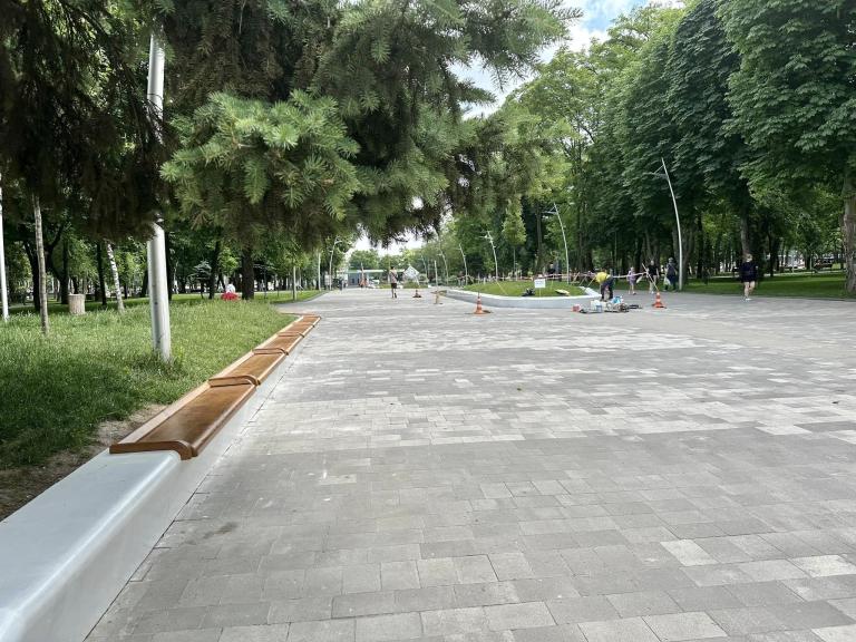 п