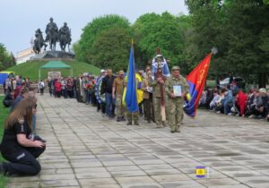 На Дніпропетровщині попрощалися з загиблим Героєм