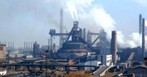 Велике підприємство на Дніпропетровщині може бути вимушене зупинити роботу через дефіцит кадрів, спричинений мобілізацією