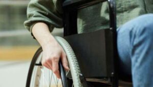 Як документально підтвердити автоматичне продовження строку інвалідності