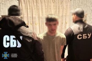 СБУ та Нацполіція протягом доби затримали агентів рф, які підірвали вибухівку біля ТЦК у Павлограді