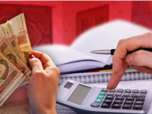 Відстрочки, тарифи, зміни для водіїв: що для українців зміниться з 1 травня