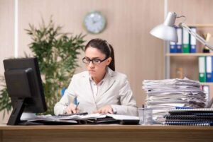 Підприємці знову можуть подавати податкові декларації в “Дії”