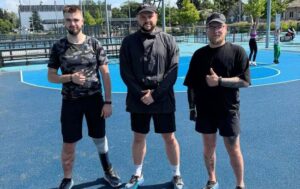 Ветерани ГУР з ампутаціями кинули виклик одному з найжорсткіших забігів у світі: деталі