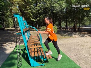 У Дніпрі з’явився унікальний вуличний тренажер
