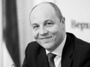 Вбивство Парубія: заммера Дніпра Денисенко вимагає розслідування бездіяльності силовиків та держави