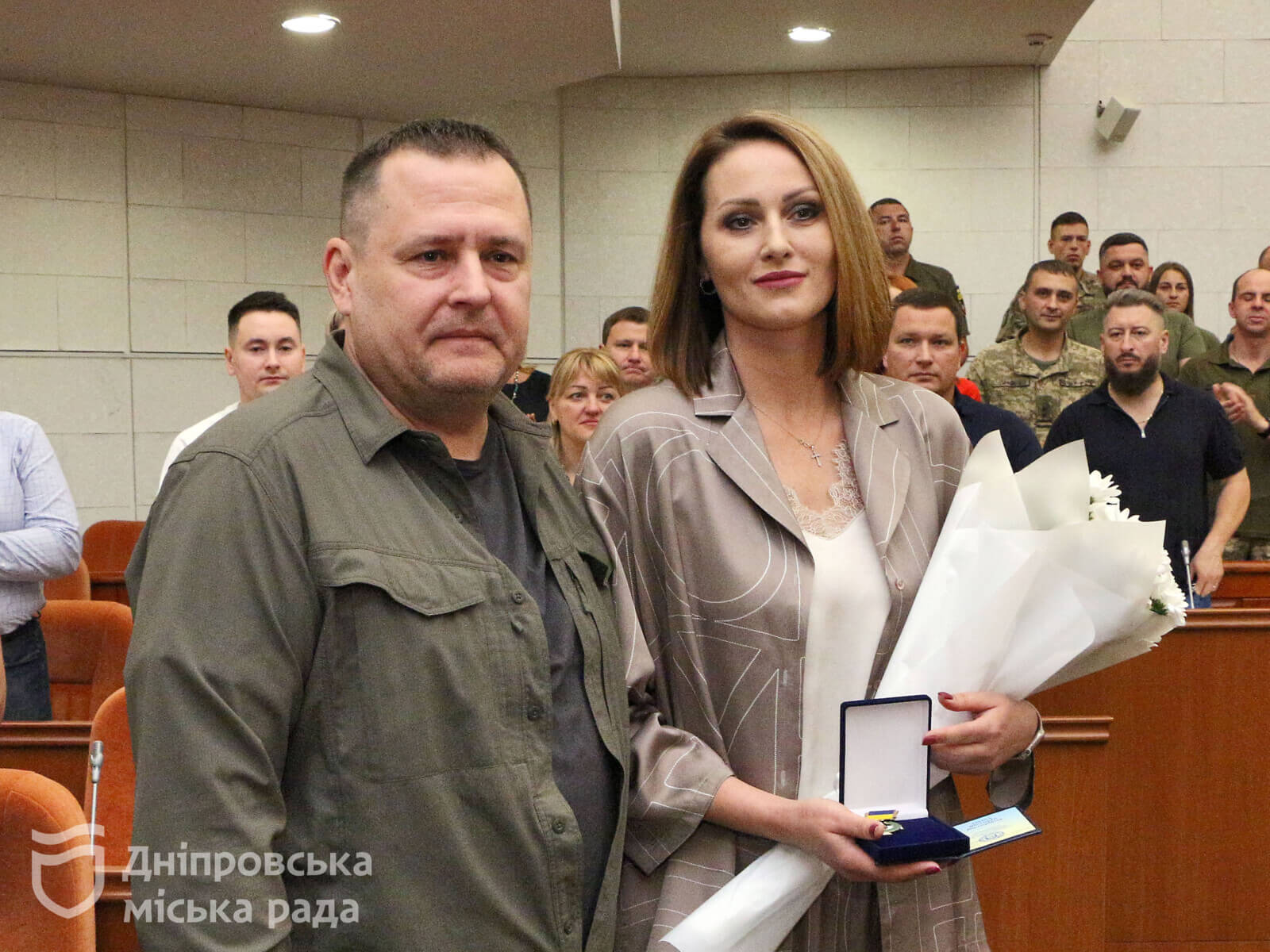 У Дніпрі вшанували медичних працівників на міській сесії