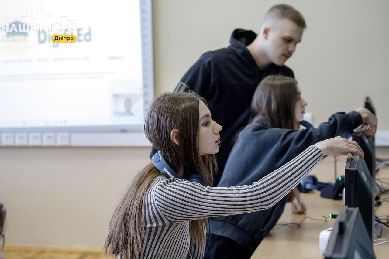 ТОП обираних спеціальностей вступниками 2025 у Дніпрі