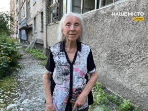 Нічна атака на Дніпро: постраждали житлові та промислові об’єкти