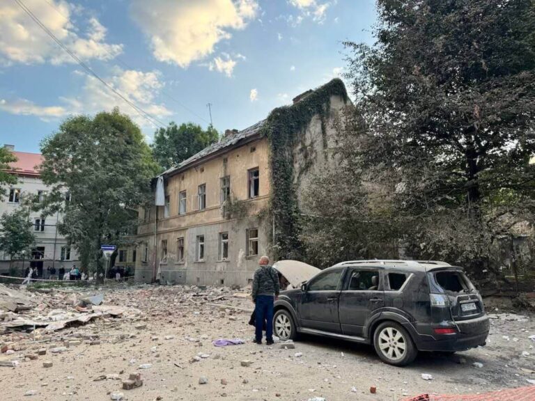 Ракетно-дронова атака по Україні: зведення подій