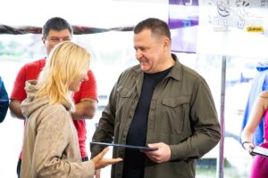 У Дніпрі відбулися зустрічі мера з ветеранами до Дня Державного Прапора
