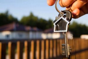 З 2026 року спростять доступ до житла для переселенців у селах