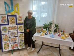 Ірина Прокуратова: з будівельника до майстрині петриківського розпису у Дніпрі