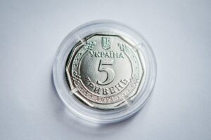 Нові 5 гривень в Україні: пам’ятна монета дрону Vampire