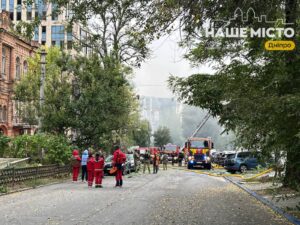 У Дніпрі внаслідок ракетного удару пошкоджено медцентр і дитячу стоматологію